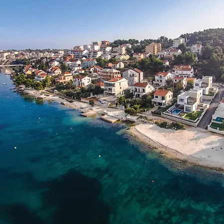 Lovely In Okrug Gornji