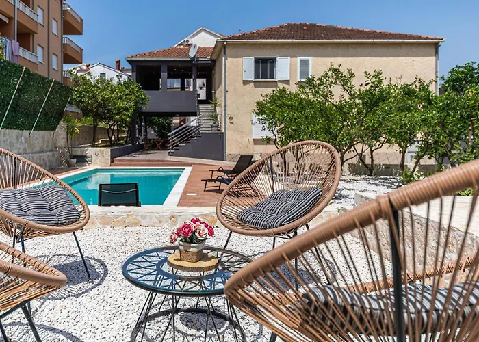 3 Bedroom Stunning In Okrug Gornji * Trogir