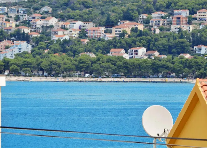 3 Bedroom Stunning In Okrug Gornji Trogir