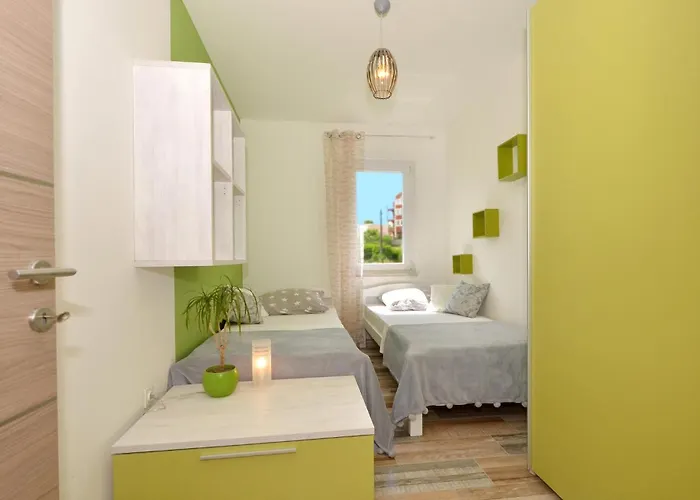 3 Bedroom Stunning In Okrug Gornji Trogir